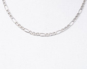 Vintage Sterling Silver Classic Figaro Chain Necklace Made in Italy! [Size 18 US]