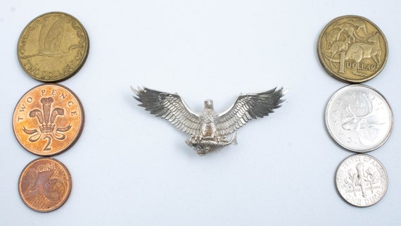 Vintage Sterling Silver Soaring Eagle Pendant Wis… - image 4