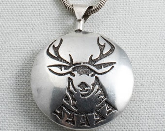 Vintage Sterling Silver Snake Chain With A Hopi Bear Claw And Reindeer Reversible Pendant Indigenous Art! [Size 18"]