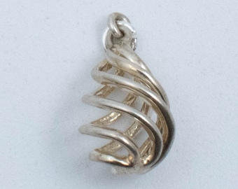 Vintage Sterling Silver Abstract Twisted Teardrop Pendant!