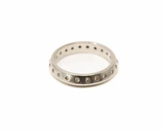 Vintage Appraised 950 Platinum Eternity Band with 0.11 Carat Diamonds! [Size 4.25]