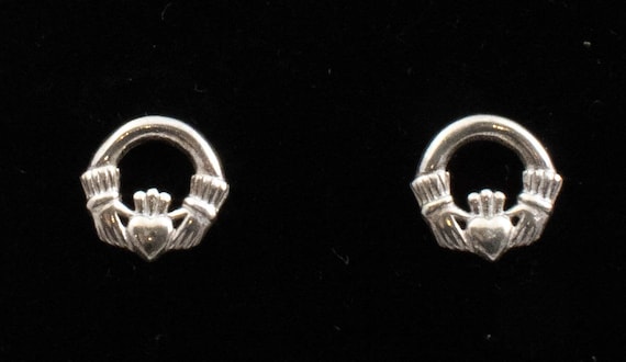 Vintage Sterling Silver Stud Claddagh Earrings! - image 1