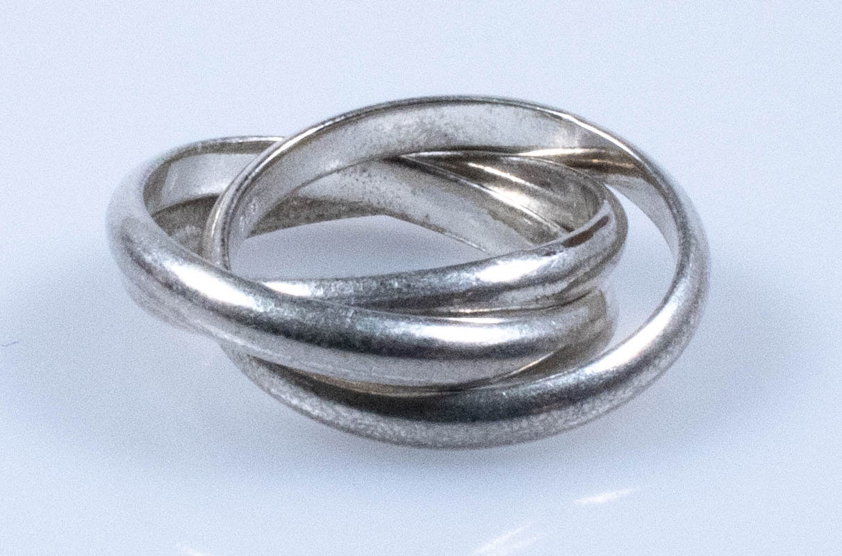 Vintage Sterling Silver 3-band Interlocking Borromean Style