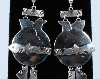 Vintage Sterling Silver Dangle Earrings With Funky Fish Bowl Design!