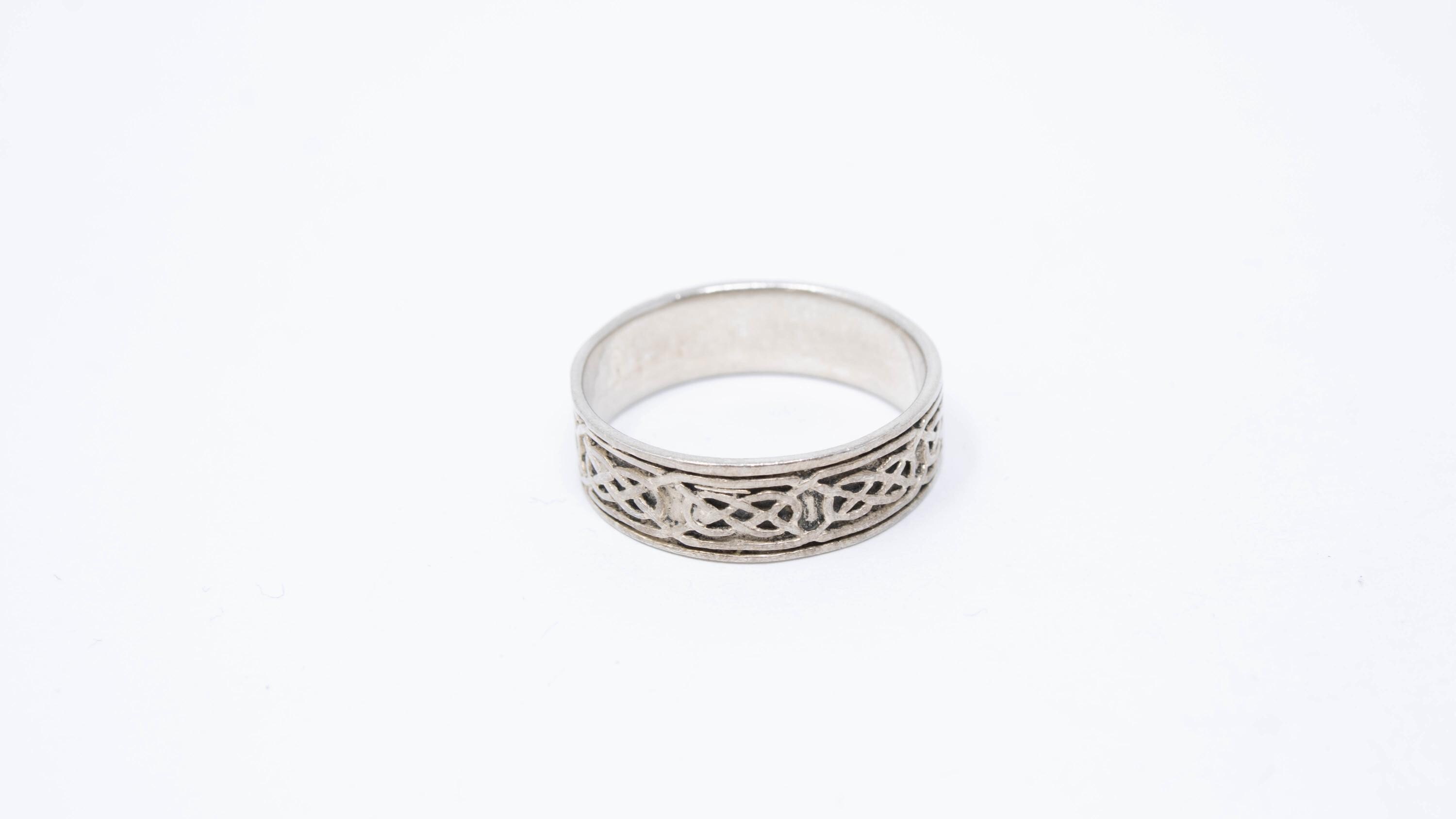 Oxidized Open Heart Key Celtic Knot Ring - 925 Sterling Silver Band, Sizes 5-9, Vintage Style Jewelry - View #6