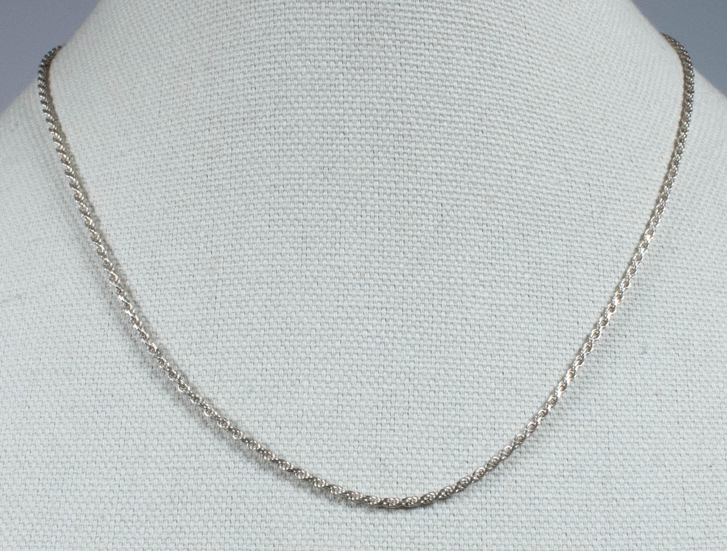 ヴィンテージ スターリングシルバー シンプル ロープチェーン！[サイズ