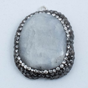 Vintage Sterling Silver Rustic Oval Pendant With Marbled Stone Encircled With Crystals