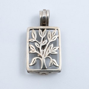 Vintage Sterling Silver Rectangular Locket with Leaf Cutout! Made in Thailand