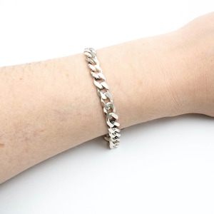 Vintage Sterling Silver Solid Curb Link Bracelet! [Size 6.75&quot;]