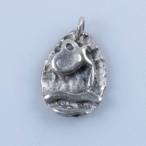 Vintage Sterling Silver Abstract Oval Pendant With Roman Jug Pouring Water!
