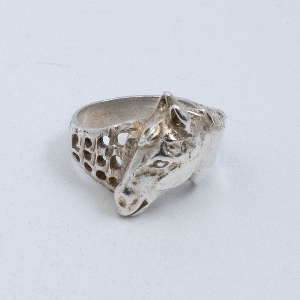 Vintage Sterling Silver Solid Horse's Head Ring! [Size 7 US]