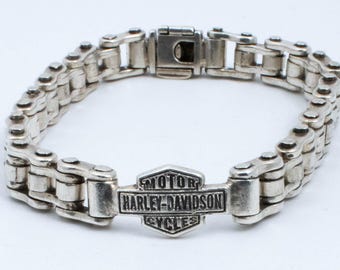 ヴィンテージ スターリング シルバーの素敵なバタフライ バングル