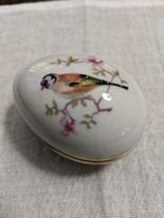 Limoges trinket box