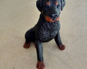Castagna Rottweiler Dog Figurine Made in Italy 4.5” 1988