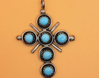 Collier à pendentif croix turquoise Zuni