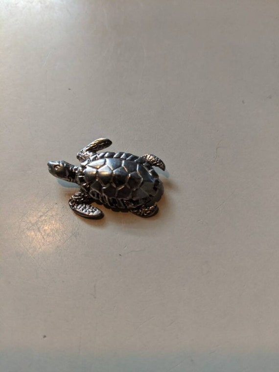 Sterling Silver Turtle Pendant - image 4