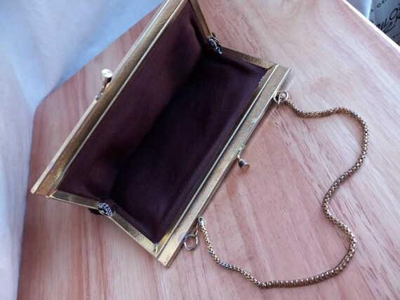 Striped Center Chain Clutch