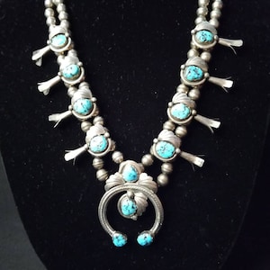 Collana Navajo Squash Blossom