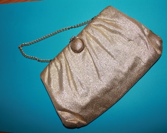 1960s Harry Levine Silver Lurex Evening Cluch Bag with Silver Tone Chain Strap
