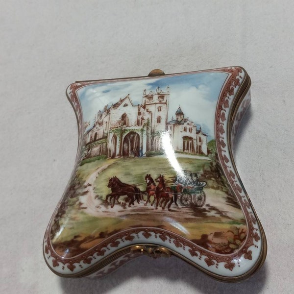 National Trust Porcelaine de Paris Lyndhurst Trinket Box