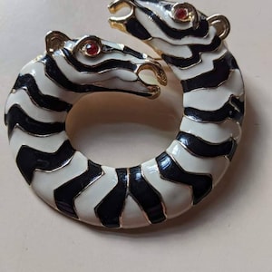 KJL Kenneth Jay Lane Double Headed Zebra Circle pin Brooch