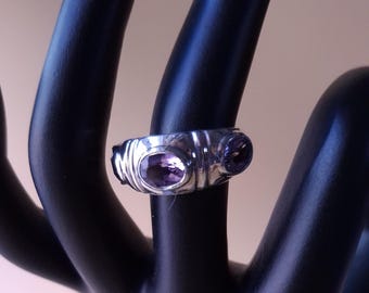 Bague Ancienne En Argent Massif Avec Une Belle Améthyste - Taille 51