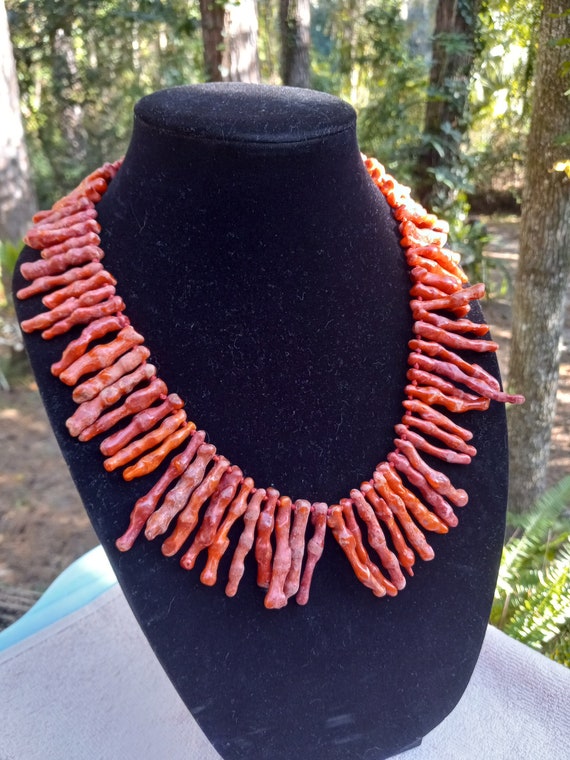 Vintage Navajo Mediterranean Branch Coral Necklace