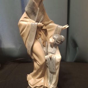 最終値下げ！LLADRÓ 母と子の像 ポーセリン製 最終値下げ！LLADRÓ 母と子の像 ポーセリン製 【公式通販】
