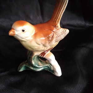 Ceramic bird figurine Taiwan