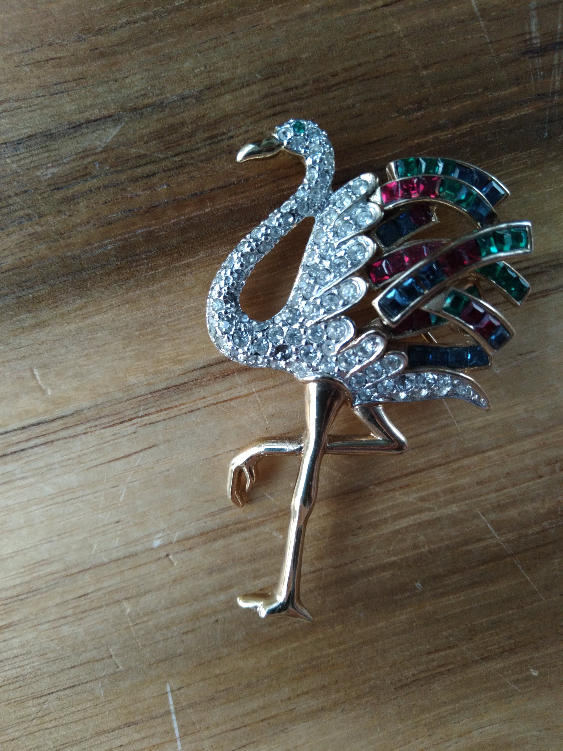 SKZKK Colourful Flamingo Brooches Diamond Broaches for Women Crystal  Rhinestone Animal Pins Colorful Diamond Party Vintage Womens Jewelry