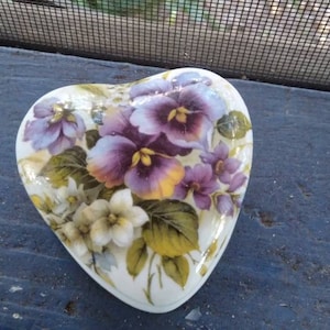 Vintage Crownford Fine Bone China Heart Shape Flower Design Trinket Box