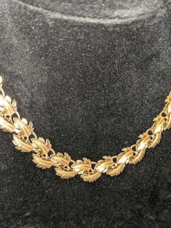 Vintage Ivana Trump Necklace signed