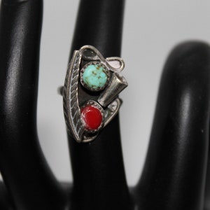 Vintage Navajo Sterling Silver Turquoise and Coral Ring
