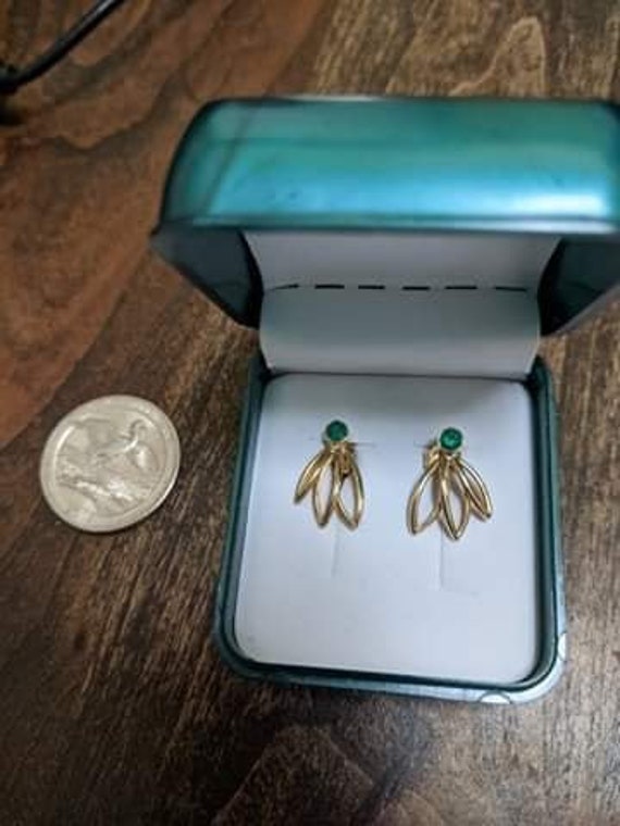 Emerald earrings