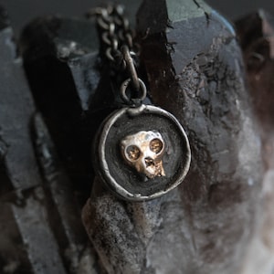 Memento mori Skull Charm