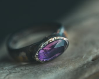 Stirrup Ring | Sterling Silver | 23K Gold | Amethyst