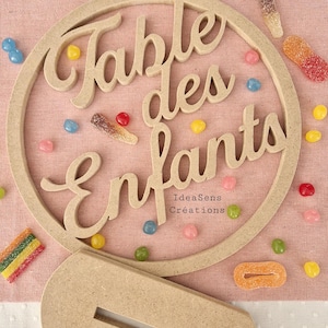 Centrotavola per bambini in legno personalizzabile per la decorazione della sala per matrimoni, fiorista, wedding planner, decorazione per matrimoni