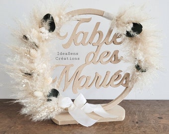 Décoration de table des mariés,ou numéro de table en bois et fleurs séchées pour décoration de salle de mariage