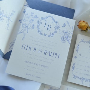 Blue Chinoiserie Wedding Invite, Floral Invitation Set, Blue Baroque Wedding Invitation Card, Baroque fine art, Crest wedding
