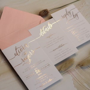 Wedding Invitation Card Foil hotstamping rose gold. Gold foil. Rose gold invitation. Shimmer Paper. Elegant invite. Quinceañera invitation