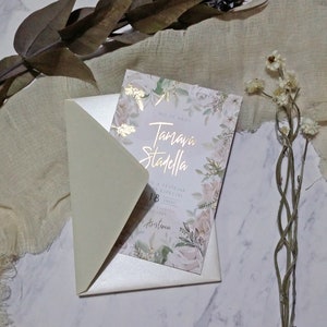 Gold Foil Watercolor Floral Quinceañera Invitation Card. Date Rose Gold Garden Flower Invite. Wedding Invitation. Custom Name. Pink Roses
