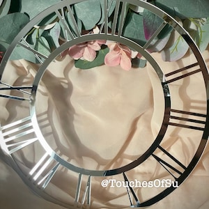 Round Acrylic Clock Face in Silver Mirrored For Resin Art,Paintings Crafts and more. 30cm (11.81in) diameter