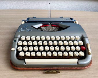 1957 Princess 300 Portable Typewriter