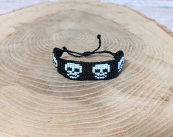 Black Skull Bracelet – Loom Beadwork – Punk Goth Style Accessory