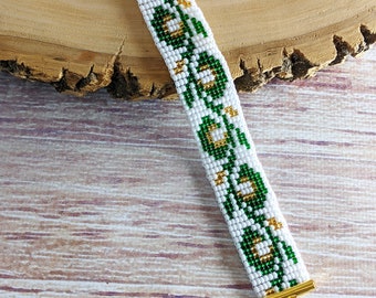 Loom beaded bracelet with clasp Beaded bracelets Seed bead bracelet Ukrainian seller