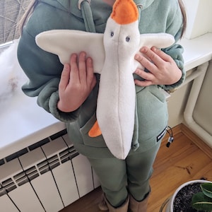 Hugging goose,PDF pattern goose,PDF pattern,goose soft toy sewing pattern,instant download,step by step photo tutorial, Ukraine sellers