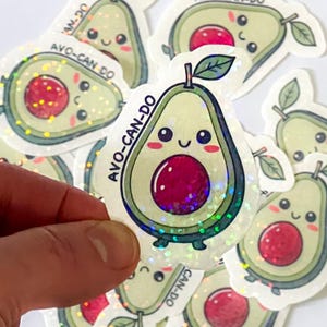Adesivo motivazionale a forma di avocado kawaii, adesivo con affermazione quotidiana a forma di avocado, finitura olografica o semilucida, set da 1, 3, 5 e 10