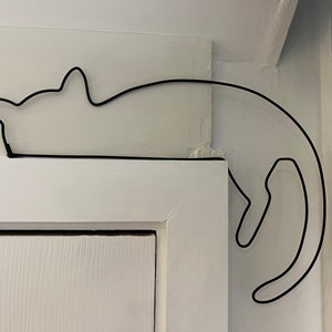 Wire Cat Door Topper | Playful Hanging Leg Wall Art, Cheeky Kitten Decor