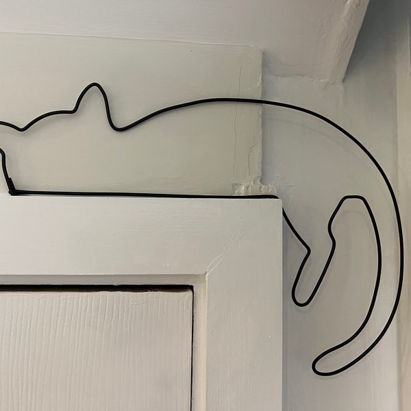 pour chatière en fil métallique | Décoration murale chat en fil de fer | Art en fil de fer, chat | Chat au repos | Cadeaux chats effrontés | Cadeaux pour les amoureux des chats