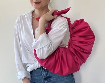 Bolso de raso rosa con nudos | Bolsa de croissant | Bolsa para coleteros | Bolso nudo Furoshiki | Regalo para ella || bolsa de kimono | bolso de boda | +25 colores